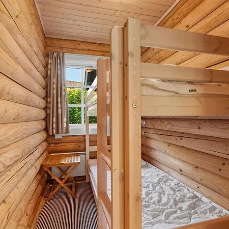 Sigga - 1-6km From The Sea By Interhome Bøtø By