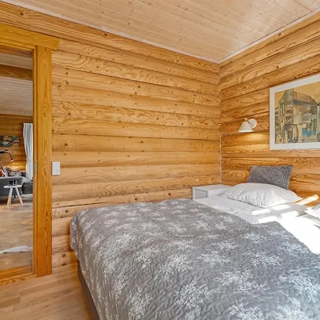 Sigga - 1-6km From The Sea By Interhome * Bøtø By